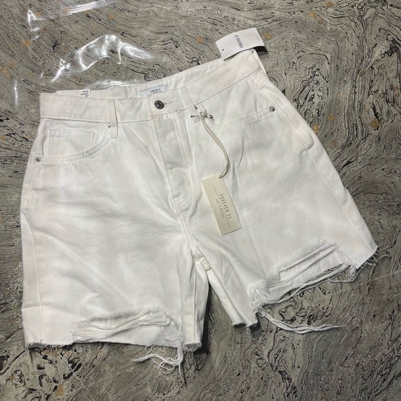Forever 21 Pants - New Women’s white denim Jean 
shorts size 27
Mom shorts 
High rise relaxed